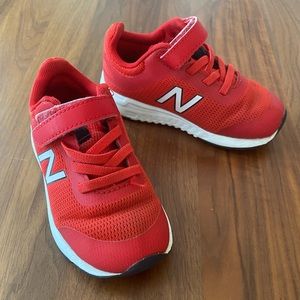 New balance toddler sneakers—WIDE